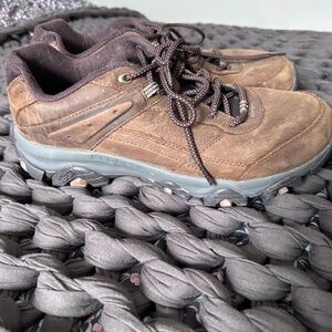 Merrell Men's Hiking Shoe Size 10